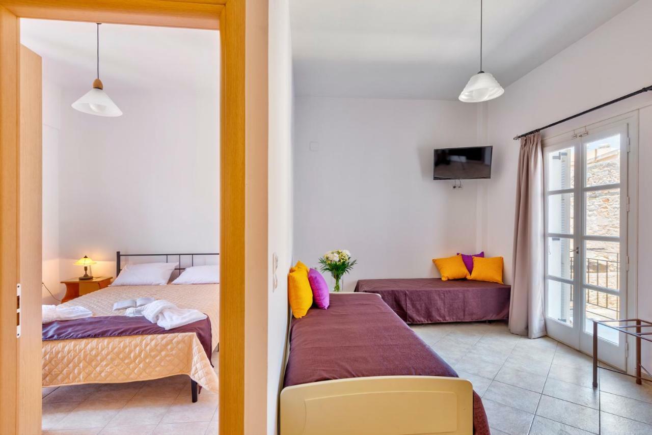 Ethrionplus Two Rooms Apartments Balconies 100 M From The Port Ermoupoli Exterior foto