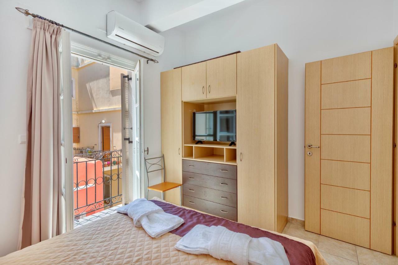 Ethrionplus Two Rooms Apartments Balconies 100 M From The Port Ermoupoli Exterior foto